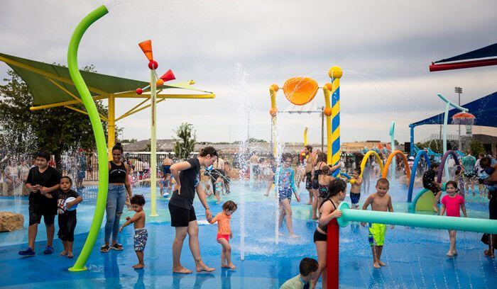 Splashing Across Generations: The Benefits of Multi-Generational Play at Spray Parks